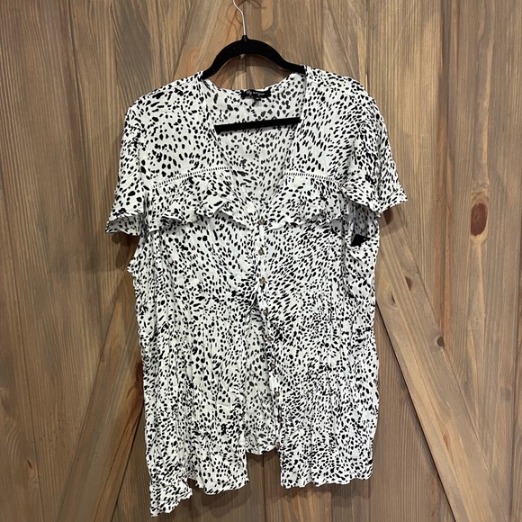 Ladies short sleeve leopard print blouse - Picture 1 of 1